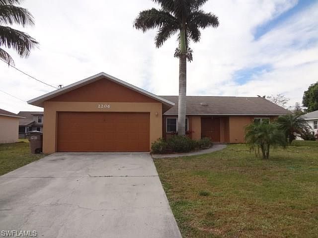 1st image of 2206 SE 15th St