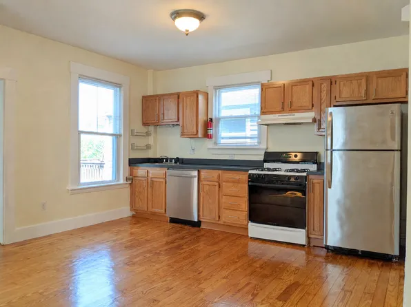 397 Washington St, Somerville, MA