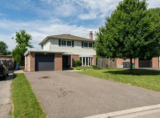 68 Windermere Ct, Brampton, ON L6X2L6