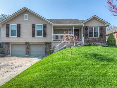 1145 SE 7th St, Lees Summit, MO, 64063