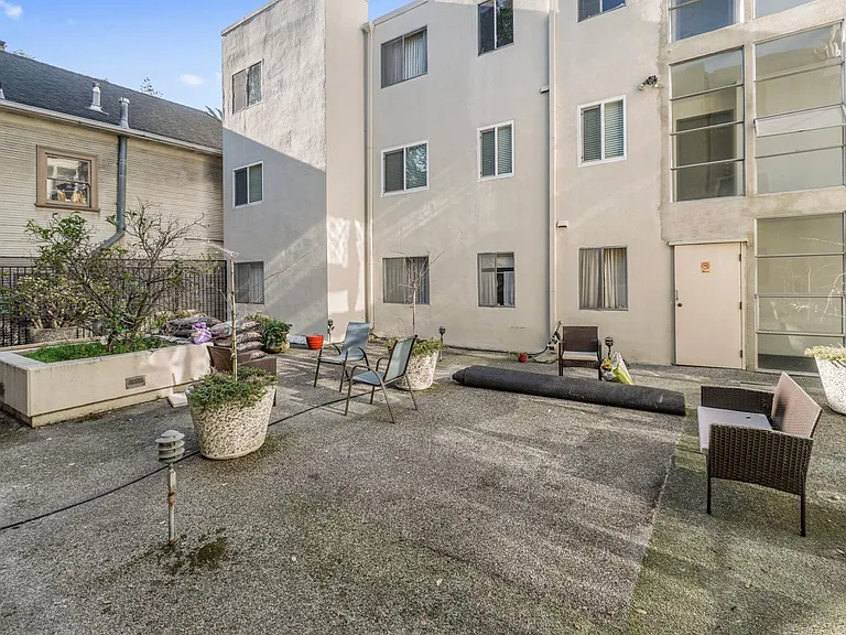 155 Pearl St #308 — Photo 33