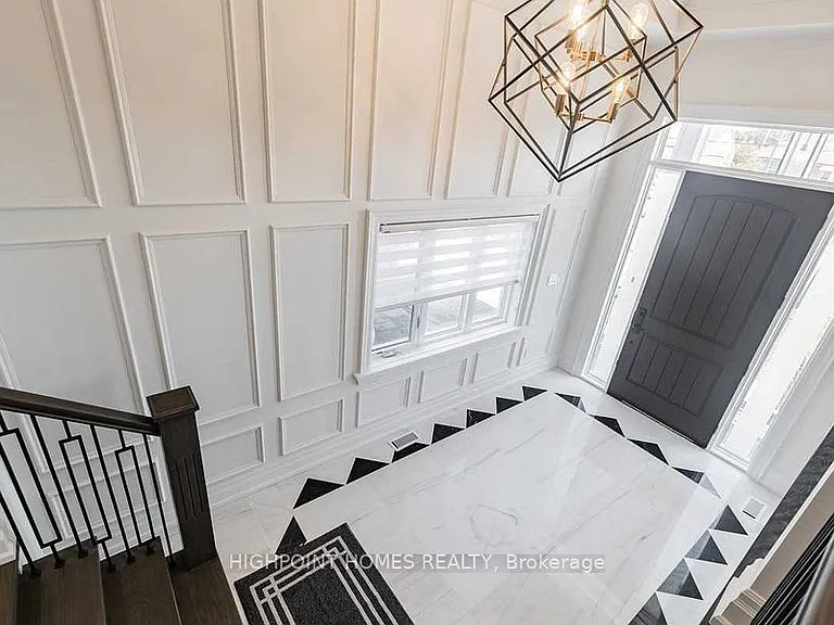 72B Gooderham Dr #UPPER — Photo 3