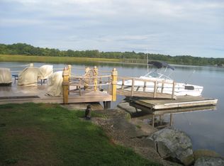 73 Point St, Berkley, MA 02779