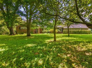 3288 Delong Rd, Lexington, KY 40515
