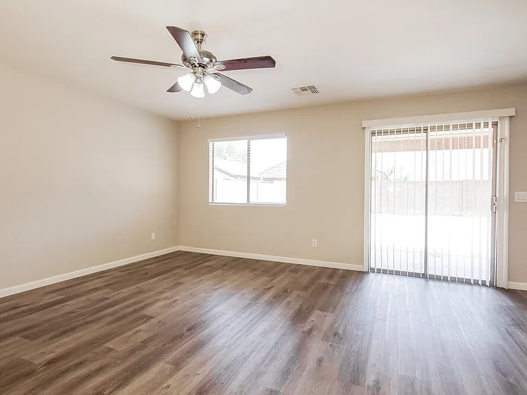 8465 W Riley Rd — Photo 4