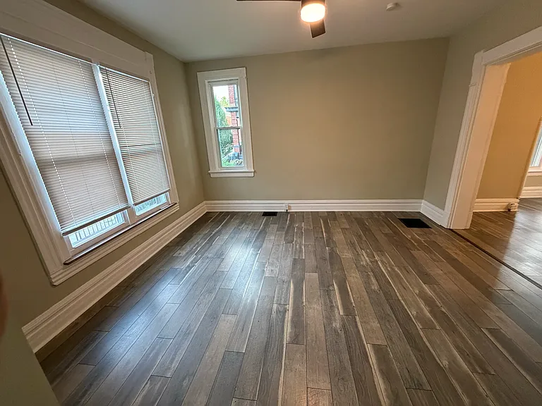 47-49 S Monroe Ave #49 — Photo 7