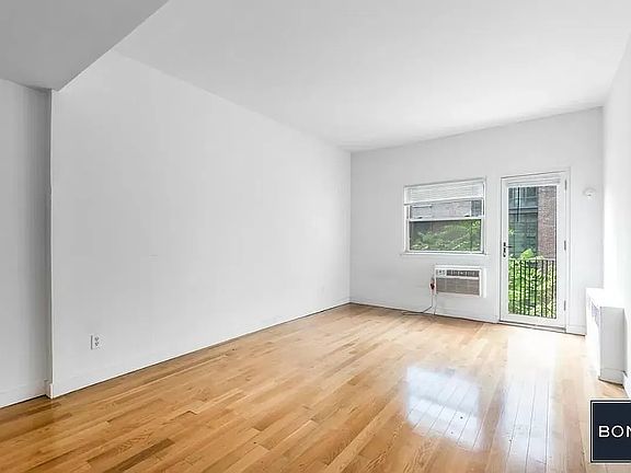3rd image of 211 Thompson St APT 3C