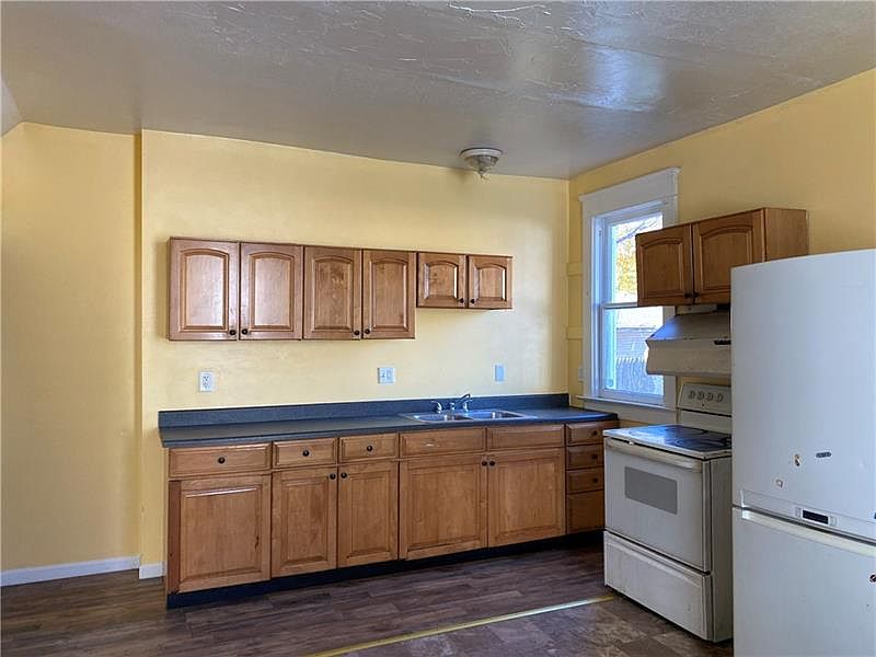 117 Park Avenue 2 Apartments New Castle PA Zillow
