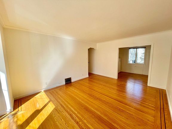 2nd image of 5-11 Eureka St