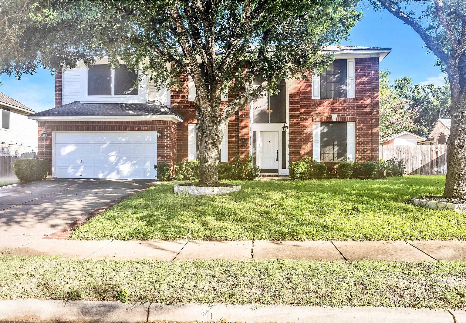 4 bed, 3.0 bath, 3229 sqft, $3,100 — Photo 1