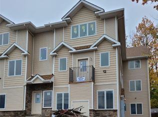 101 Blauvelt Rd #214, Monsey, NY 10952