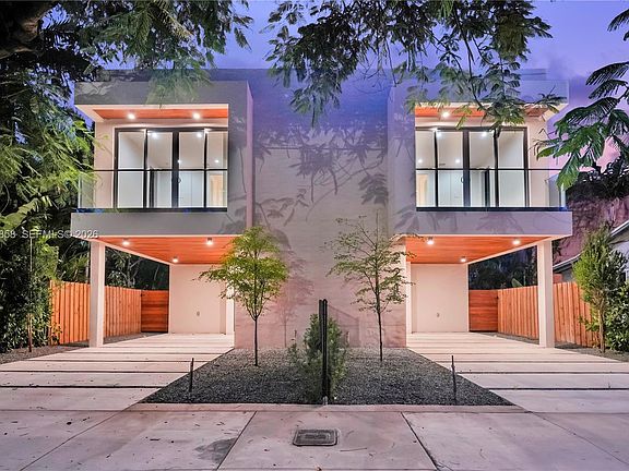 3rd image of 223 NW 51st St