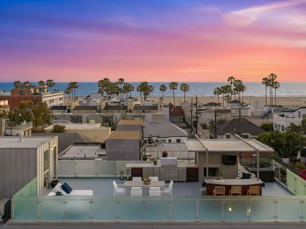 49 Brooks Ave, Venice, CA 90291