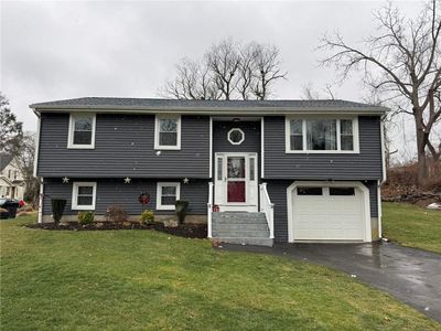 30 Ernest St, Coventry, RI, 02816