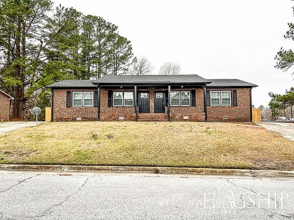3rd image of 1008 A Brownlea Dr