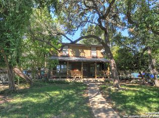300 White Bass Dr, Lakehills, TX 78063
