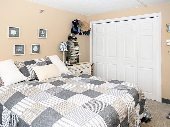 3rd image of 1801 Post Road #169