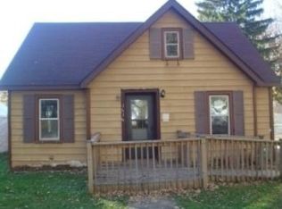 1316 Pine Grove Ave, Round Lake Beach, IL 60073