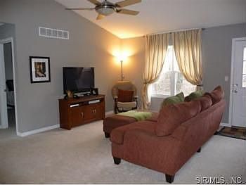 5th image of 7034 Augusta Dr