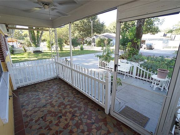 5th image of 2514 Westhigh Ave