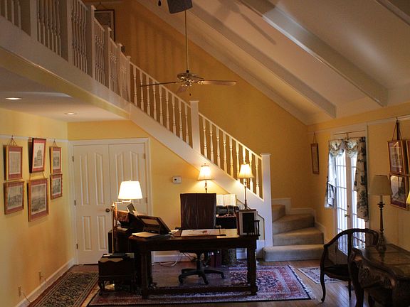 living rm w stair to gallery