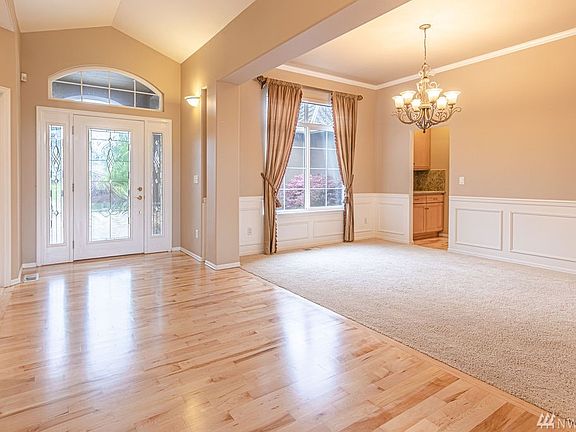 3rd image of 6042 SE Troon Ln