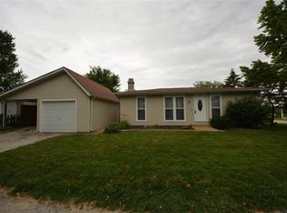 36 Orchard Hills Dr, Saint Peters, MO