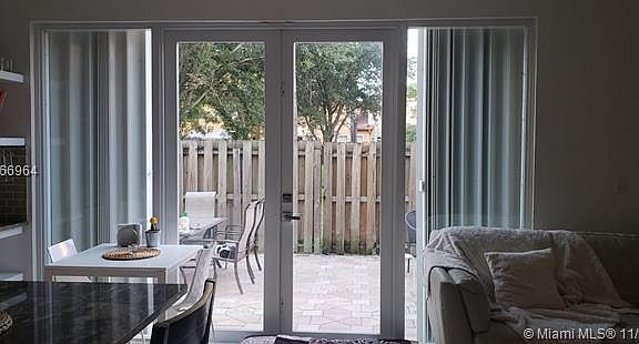 4th image of 11419 NW 83rd Way