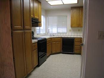 4th image of 1774 Millsgate Ln