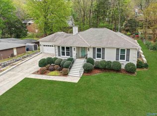 7807 Valley Bend Dr SE, Huntsville, AL 35802