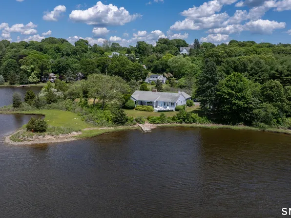 27 Wilbur Road, Stonington, CT 06378