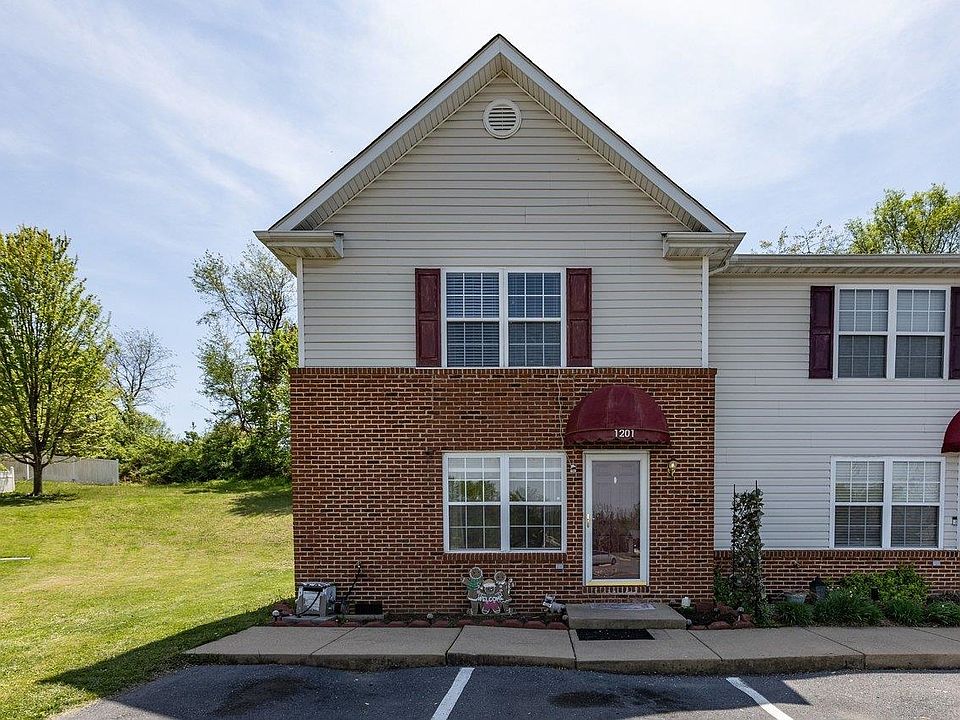 1st image of 1201 Wordsworth Ct