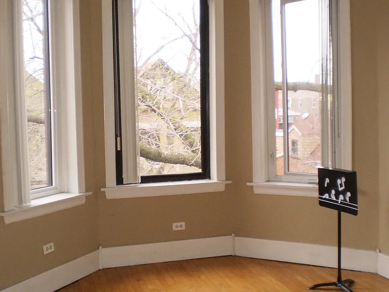 3321 S Lowe Ave #2 — Photo 15