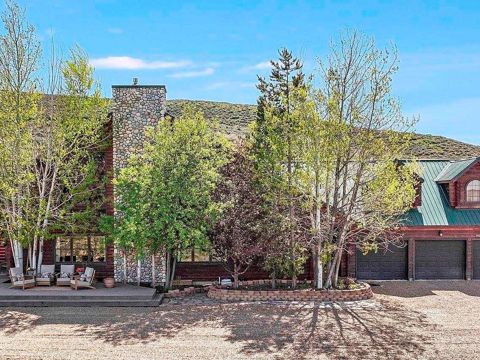 1st image of 203 N Brush Rd