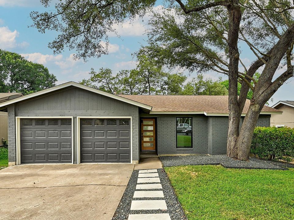 1st image of 1013 Hillside Oaks Dr