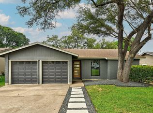 1013 Hillside Oaks Dr, Austin, TX 78745