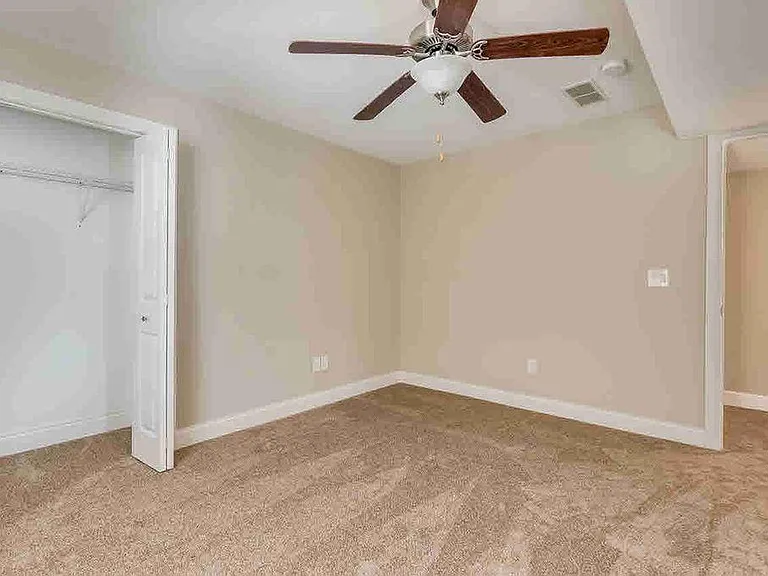 78 Cobblestone Ln — Photo 8
