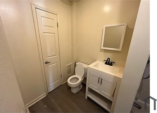 523 N Belnord Ave — Photo 8