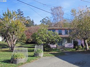 16401 Lower Harbor Rd, Brookings, OR 97415