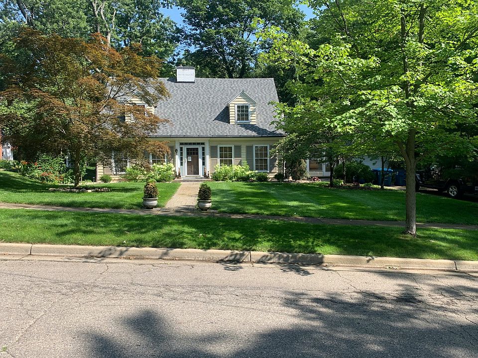 1st image of 226 Grandview Ave