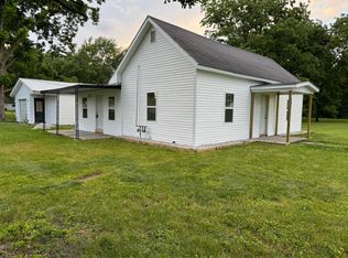 605 N Emmerson St, Gilliam, MO 65349