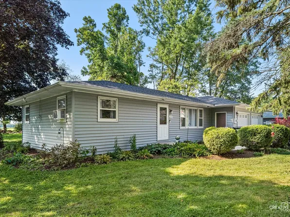 6696 Chicago Rd, Yorkville, IL 60560