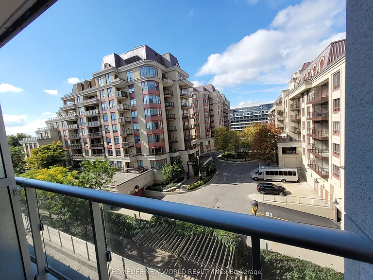 621 Sheppard Ave E #710 — Photo 9