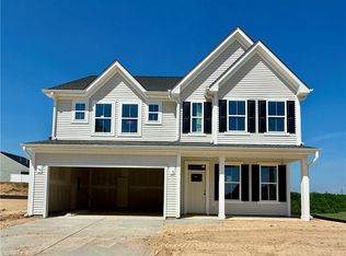 414 Yarrow Dr, Lexington, NC 27295