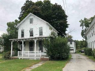 23 State St, Valley Falls, NY 12185