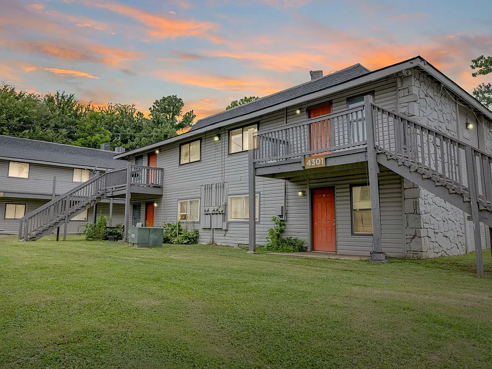 Emerald Ridge Apartments