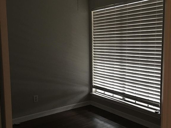 Second bedroom.