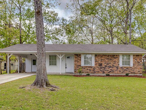 2nd image of 118 Hardwood Dr