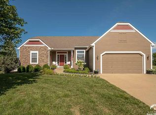 1209 Palmyra Ct, Baldwin City, KS 66006