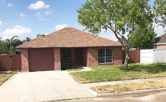 2nd image of 1503 W Longoria Dr